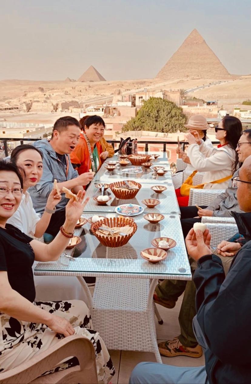 Golden Pyramids Inn Kafret el-Gabal 외부 사진