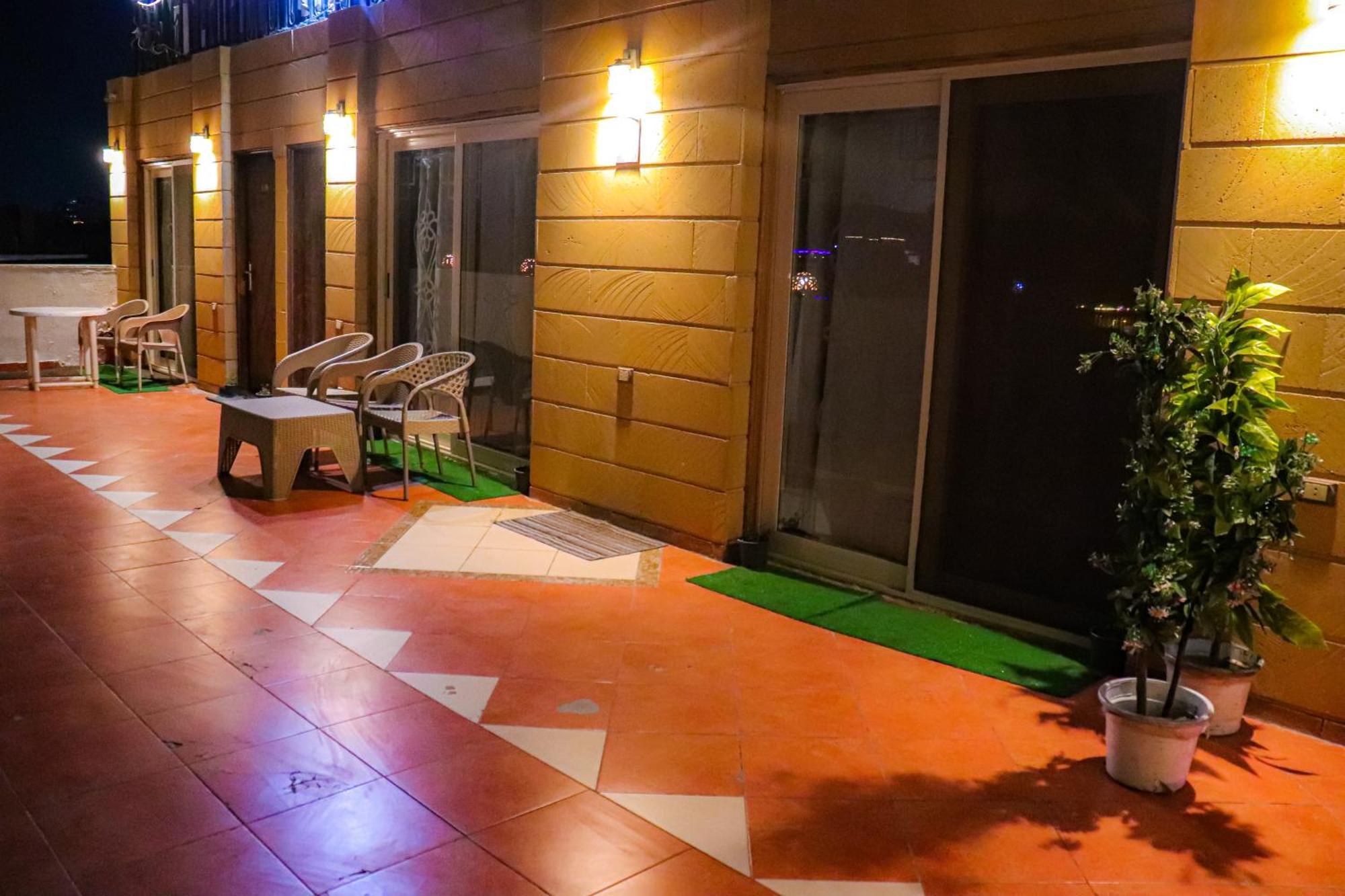 Golden Pyramids Inn Kafret el-Gabal 외부 사진