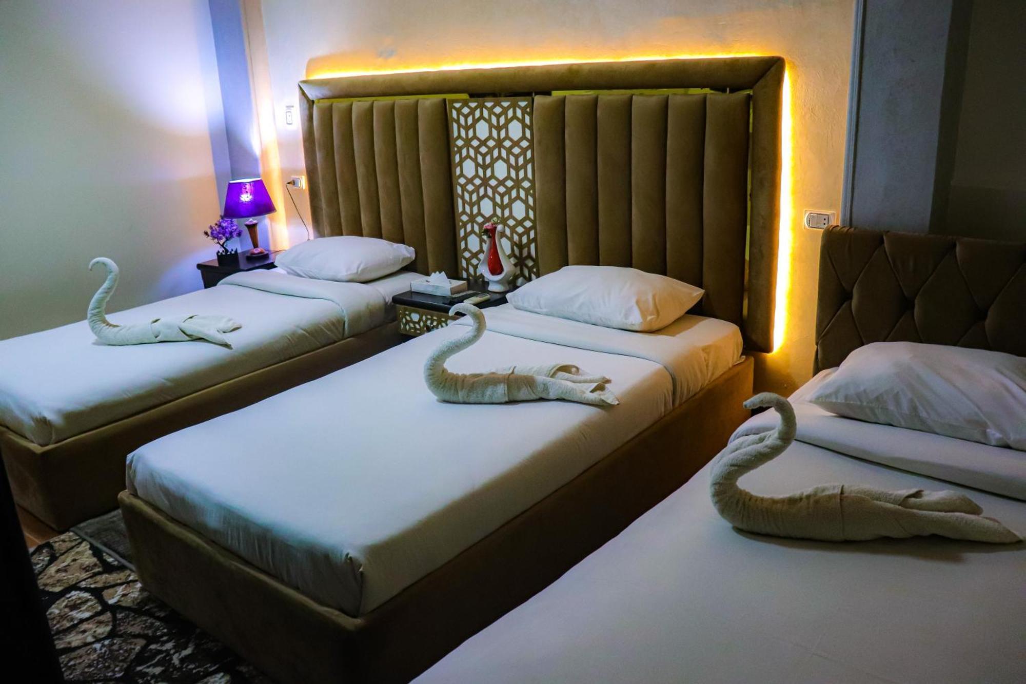Golden Pyramids Inn Kafret el-Gabal 외부 사진