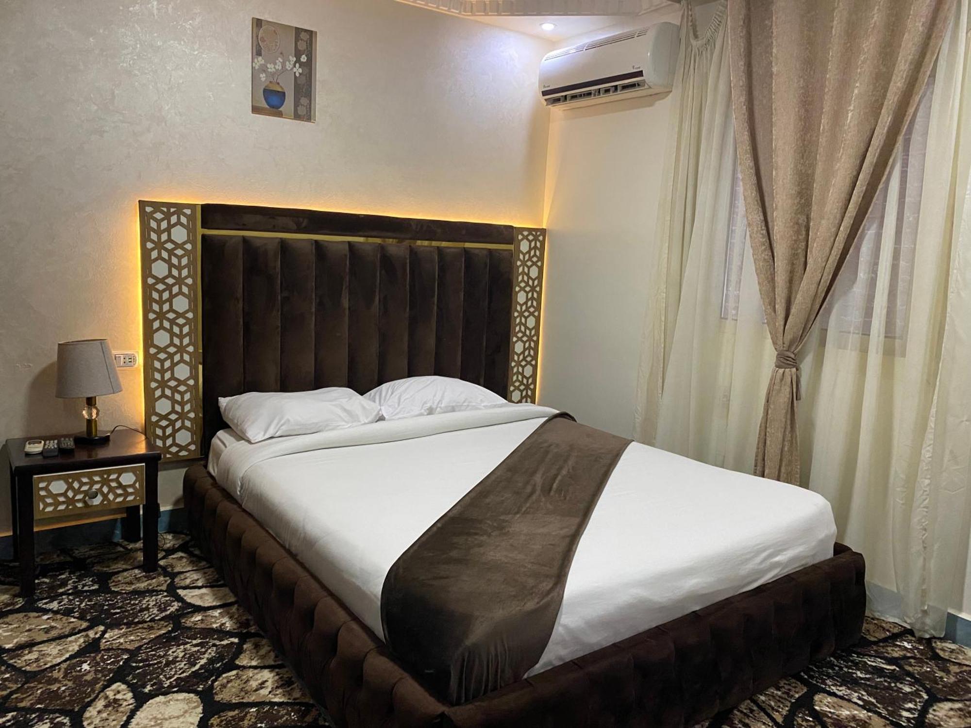 Golden Pyramids Inn Kafret el-Gabal 외부 사진