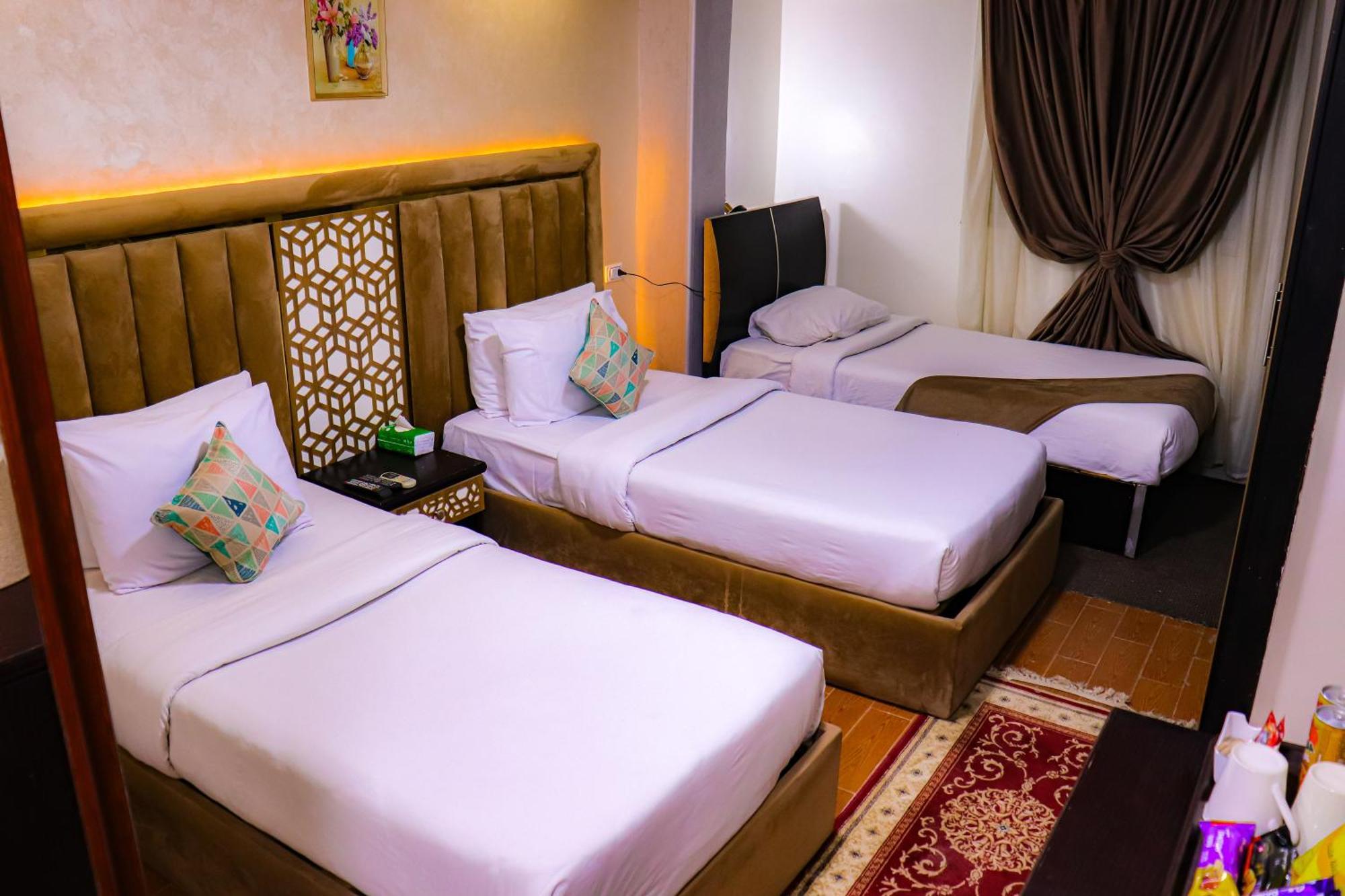 Golden Pyramids Inn Kafret el-Gabal 외부 사진